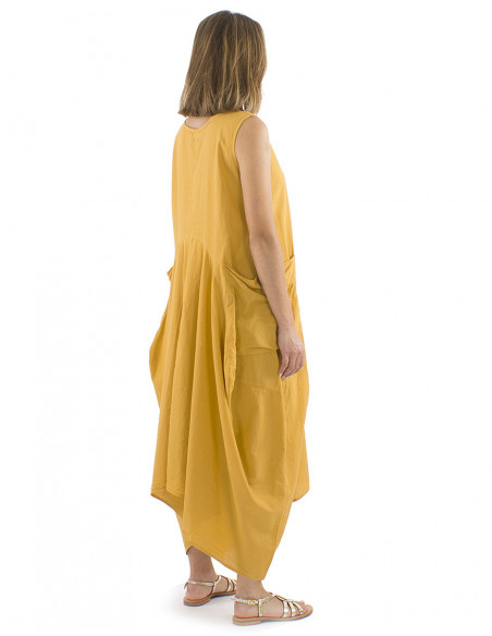 Robe ample asymétrique baba cool unie