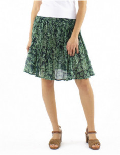 Short pleated plant pattern...