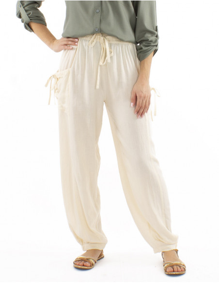 Boho chic pants with linen