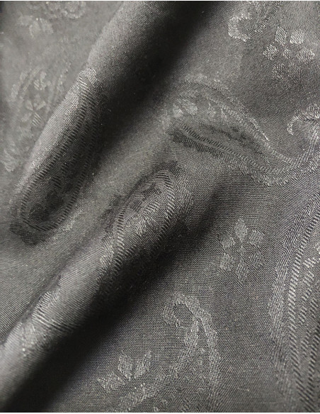 Chic satin paisley shirt