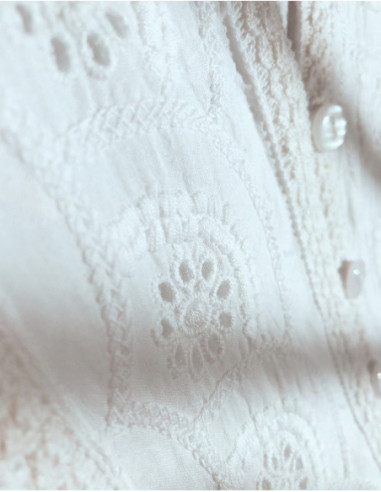 Chemisier bohème chic, col mao, broderies anglaises, coton