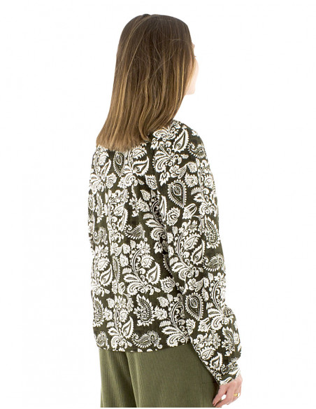 Buttoned floral bohemian blouse