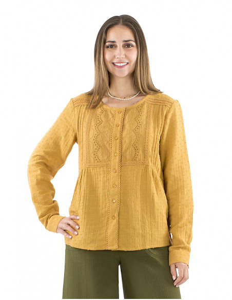 Bohemian chic embroidered blouse