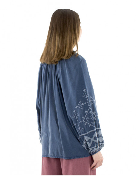 Oriental ethnic style blouse