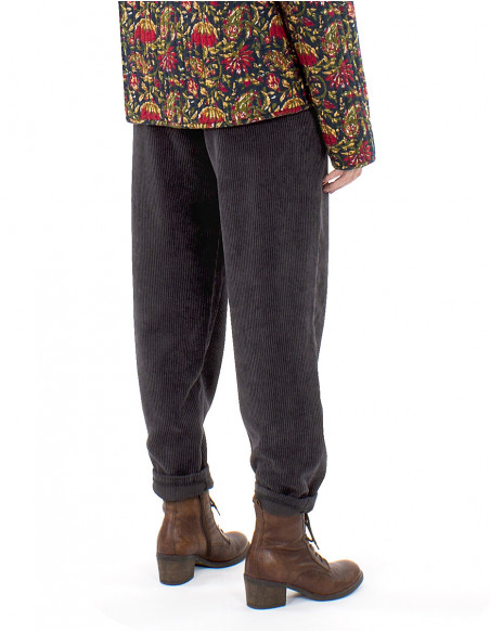 Carrot-cut corduroy pants