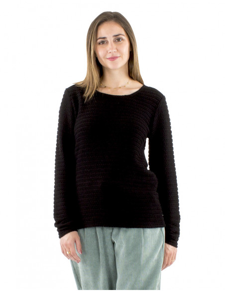 Round neck sweater in jacquard fabric