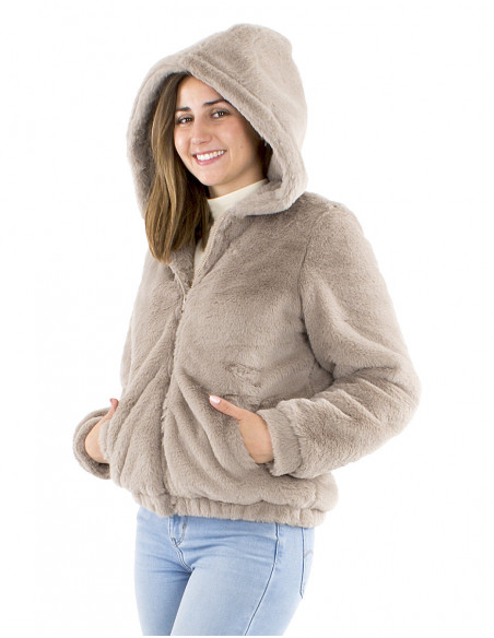 Short faux fur jacket