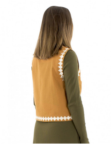 Sleeveless embroidered bohemian jacket