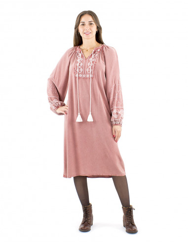 Robe longue brodée style oriental