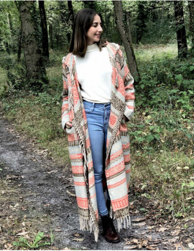 Long jacket with ethnic pattern fringes