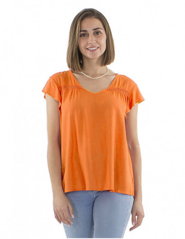 Plain short-sleeved viscose blouse