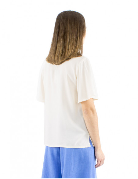 Short sleeves hand embroidered blouse