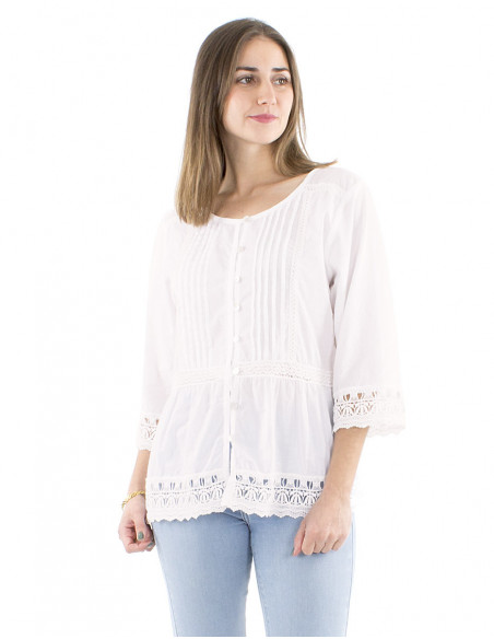 Cotton blouse with lacework