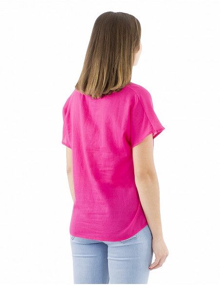 Plain fabric cotton top with V-neck