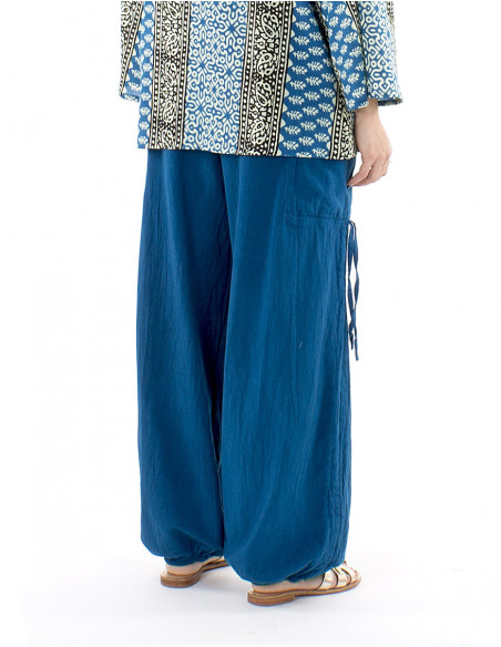 Large cotton pants pockets and laces