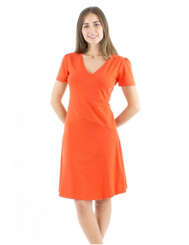 Robe courte évasée détails surpiqûres