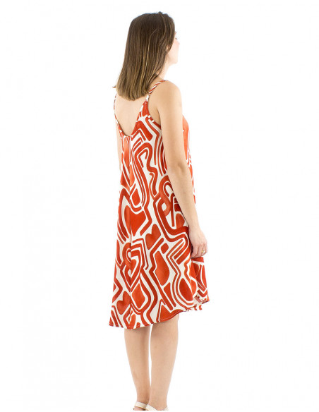 Robe courte coupe évasée motif original