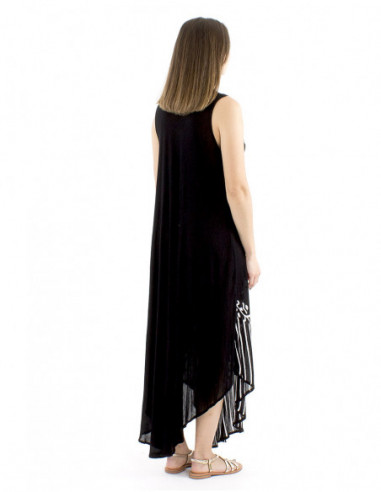Robe de plage confortable et asymétrique