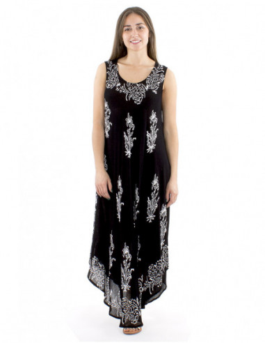 Robe de plage confortable et fluide motif noir et blanc