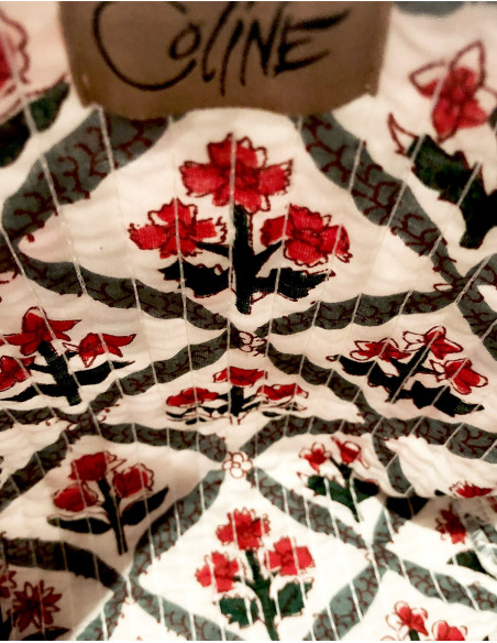 Quilted cotton wallet tropical pattern