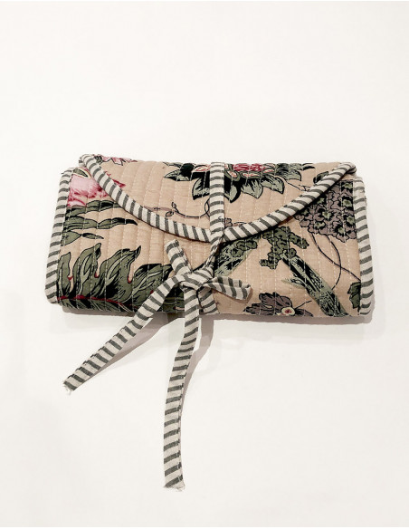 Make-up pouch quilted cotton fabric