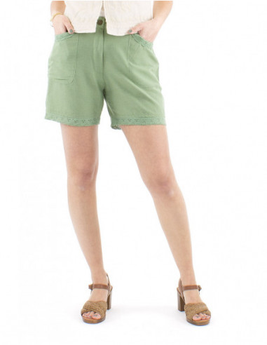 Short chic court avec dentelle