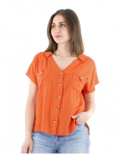 Basic blouse with wooden buttons