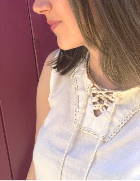 Bohemian sleeveless top with ties