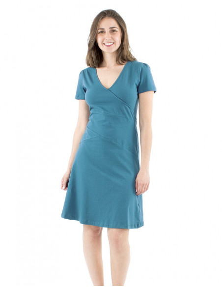 Robe courte évasée détails surpiqûres